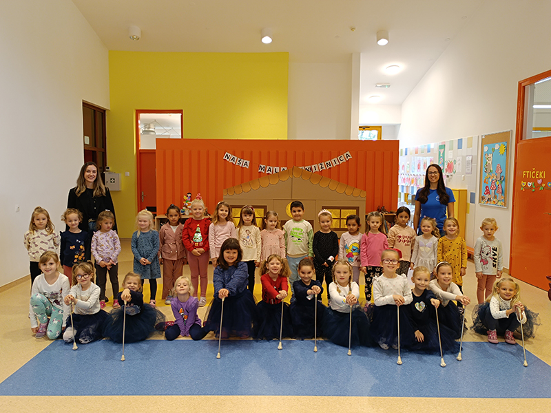 Mažoretkinje - Treninzi